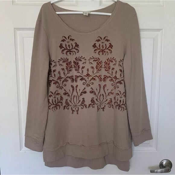 Chico’s Large Size 2 US 12 Brown Tan Paisley Appliqué Zenergy Sweatshirt Sweater - Picture 1 of 11